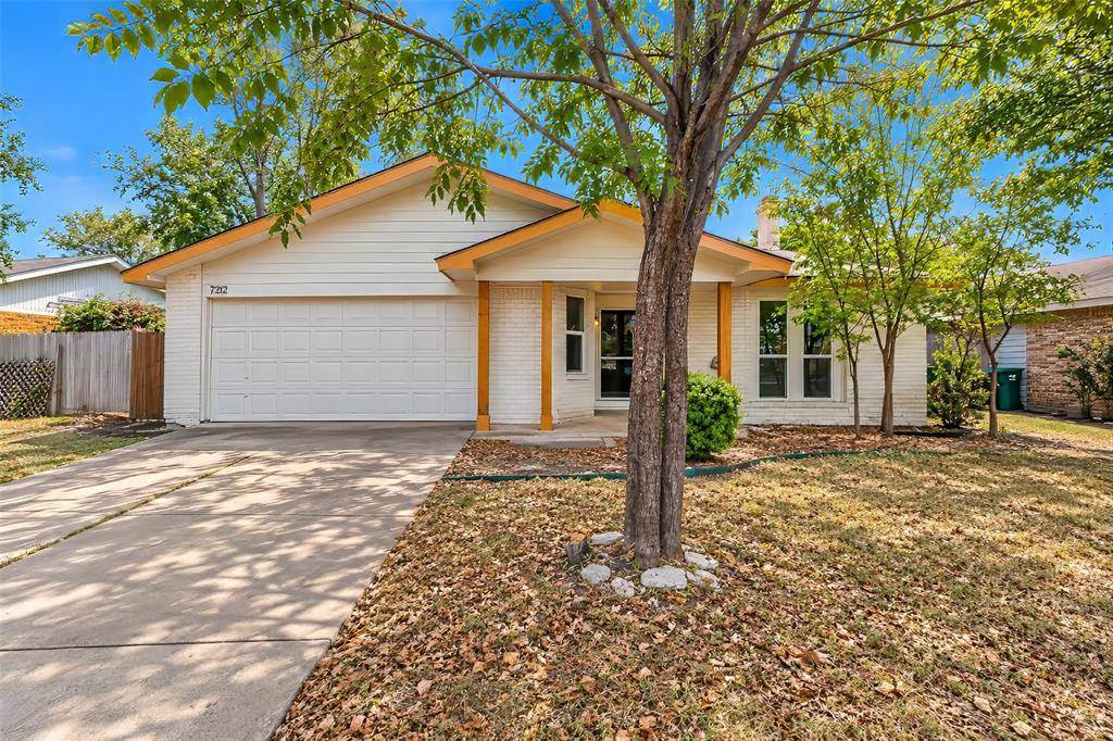 7212 Wayfarer Trail, Fort Worth, TX 76137