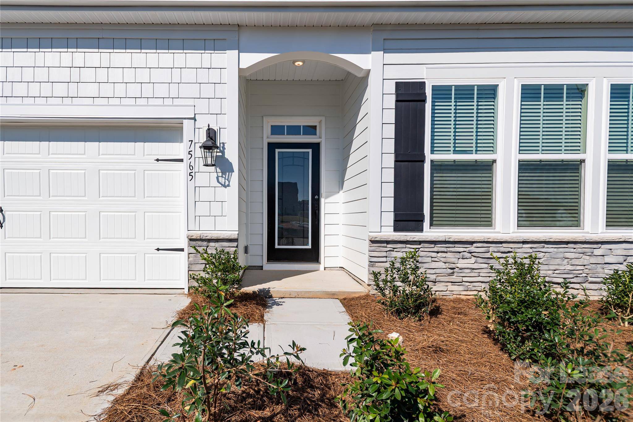 7565 Bainbridge RD #702, Sherrills Ford, NC 28673
