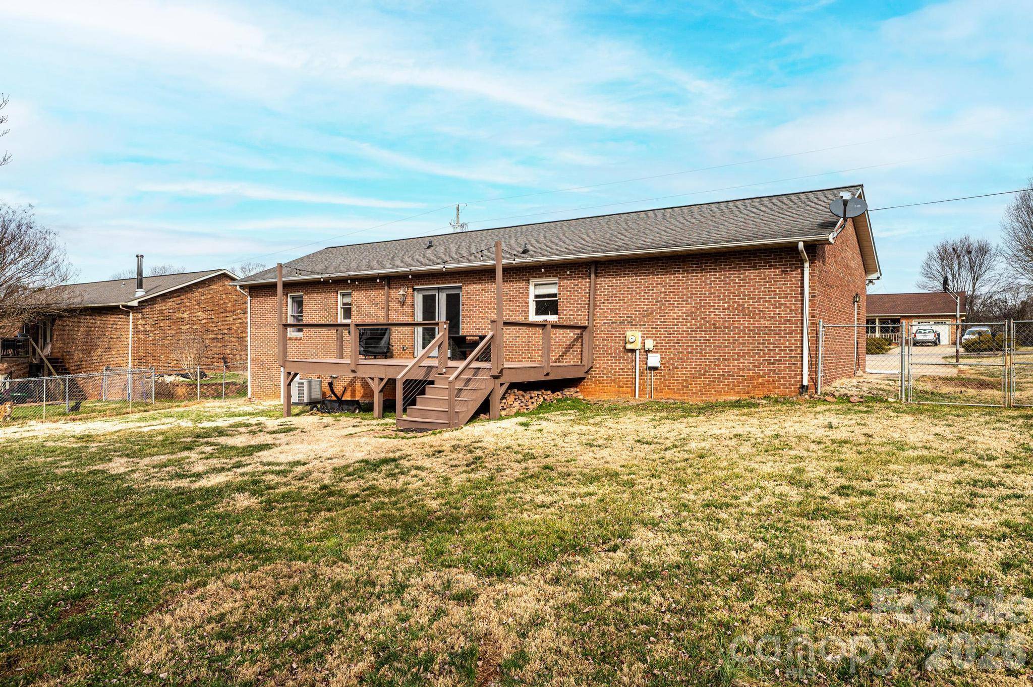 2487 Ashford DR, Newton, NC 28658