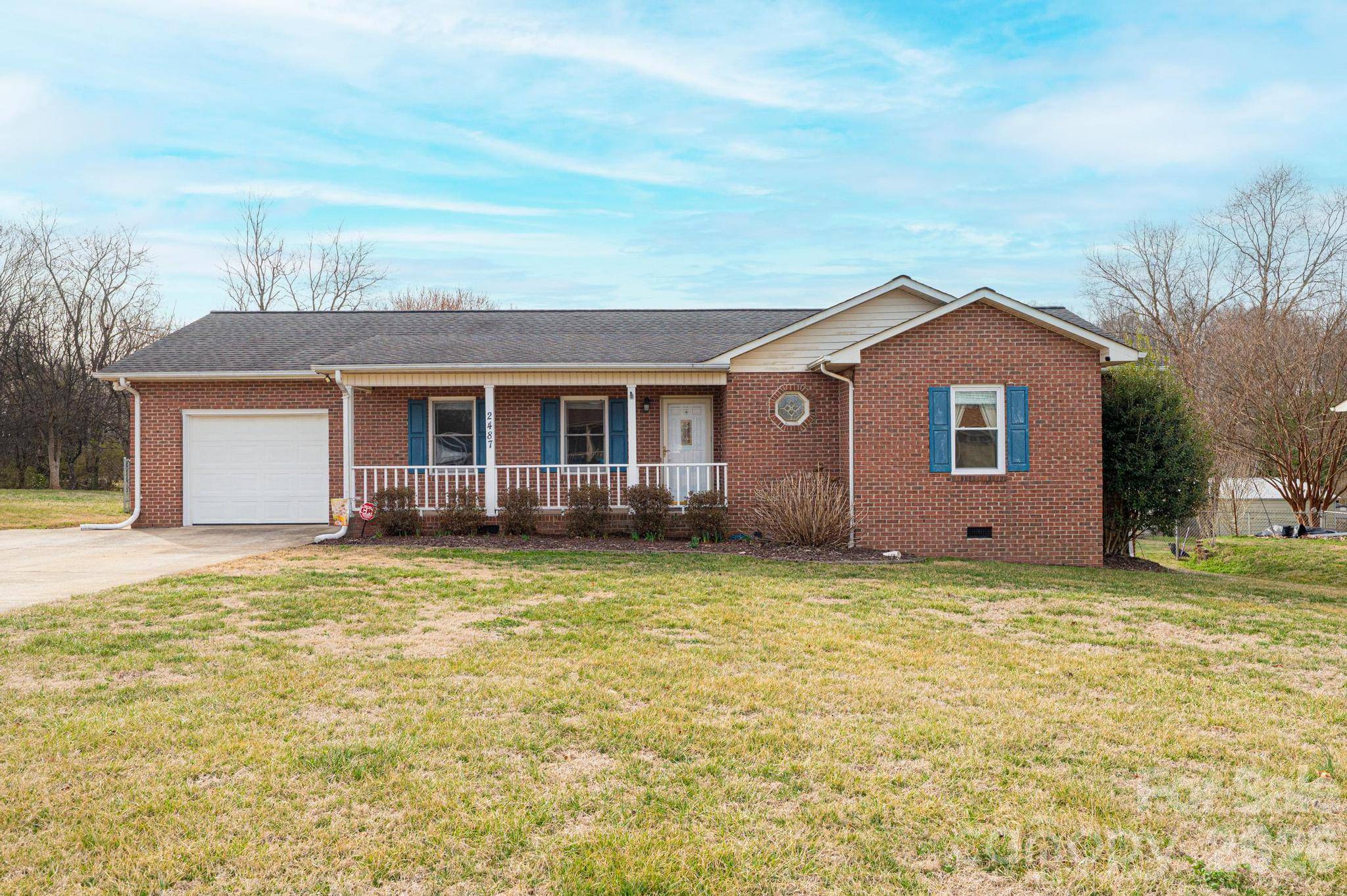 2487 Ashford DR, Newton, NC 28658