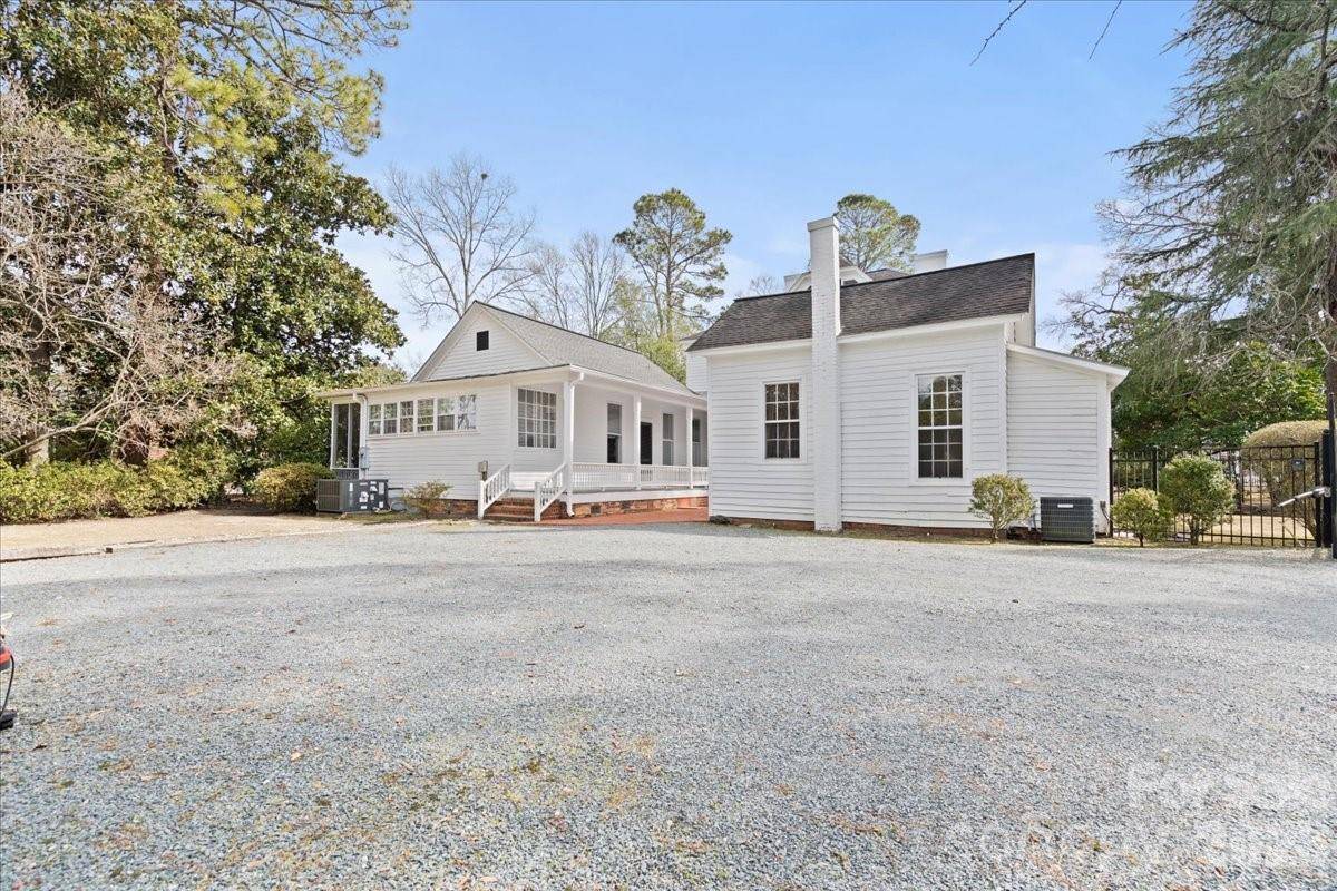 310 Kershaw ST, Cheraw, SC 29520