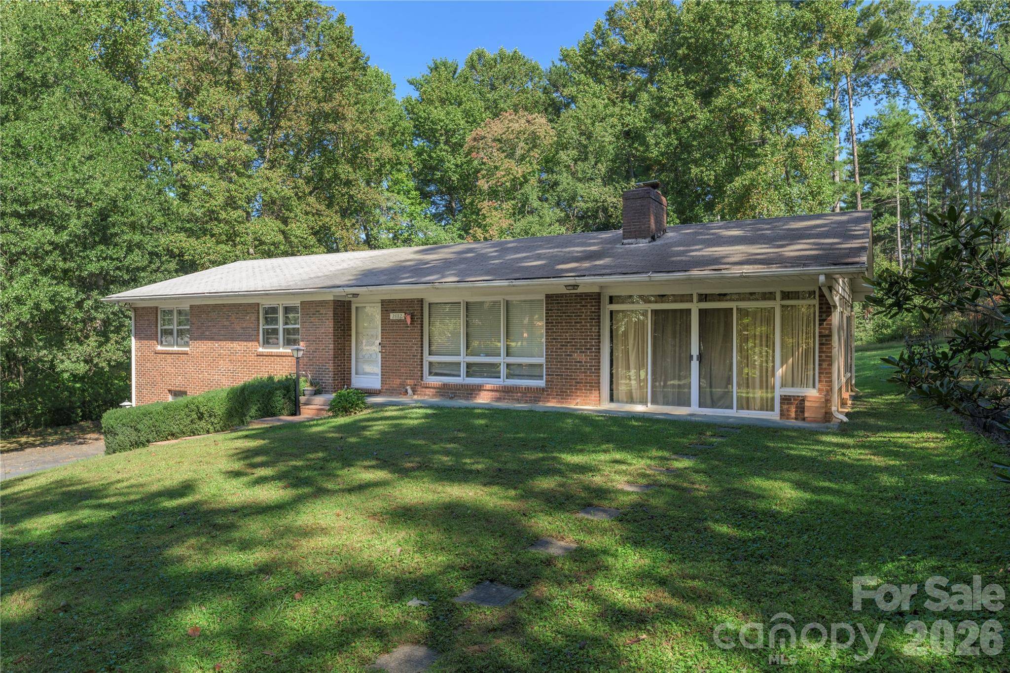 2882 Butler Bridge RD, Mills River, NC 28759