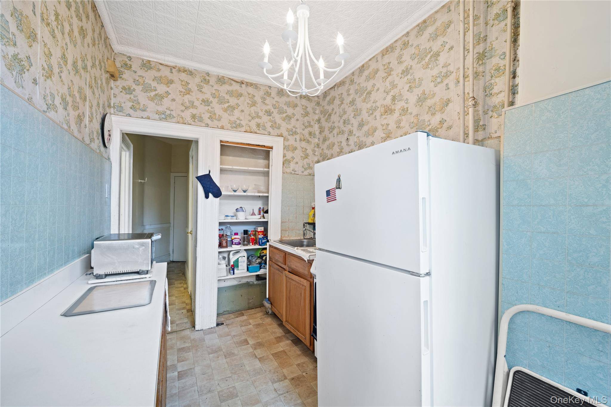 160 Diamond ST, Brooklyn, NY 11222