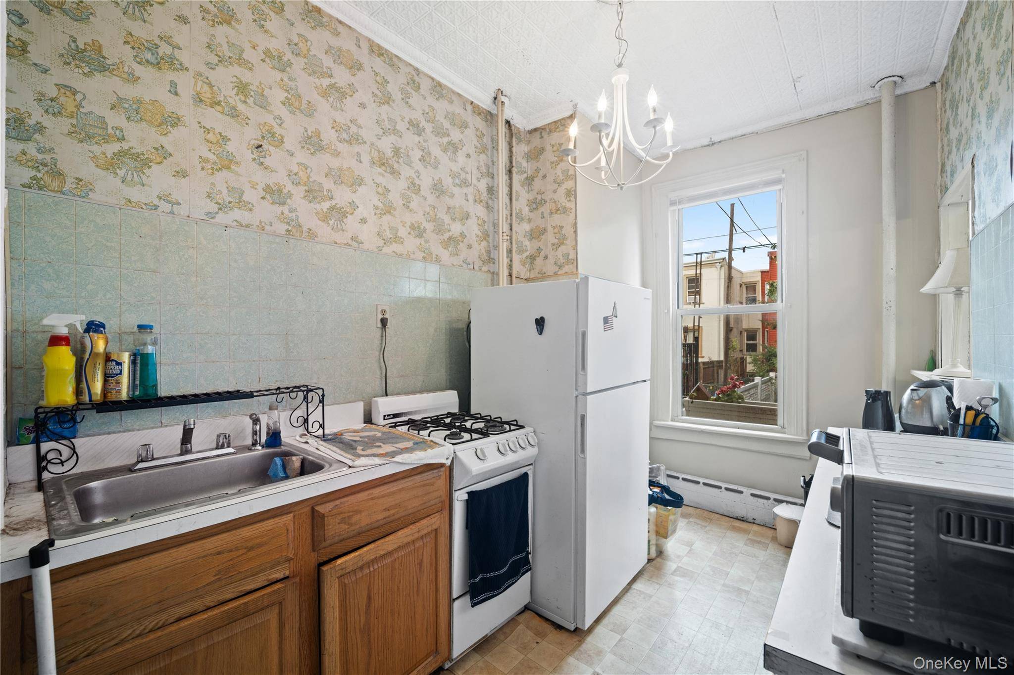 160 Diamond ST, Brooklyn, NY 11222