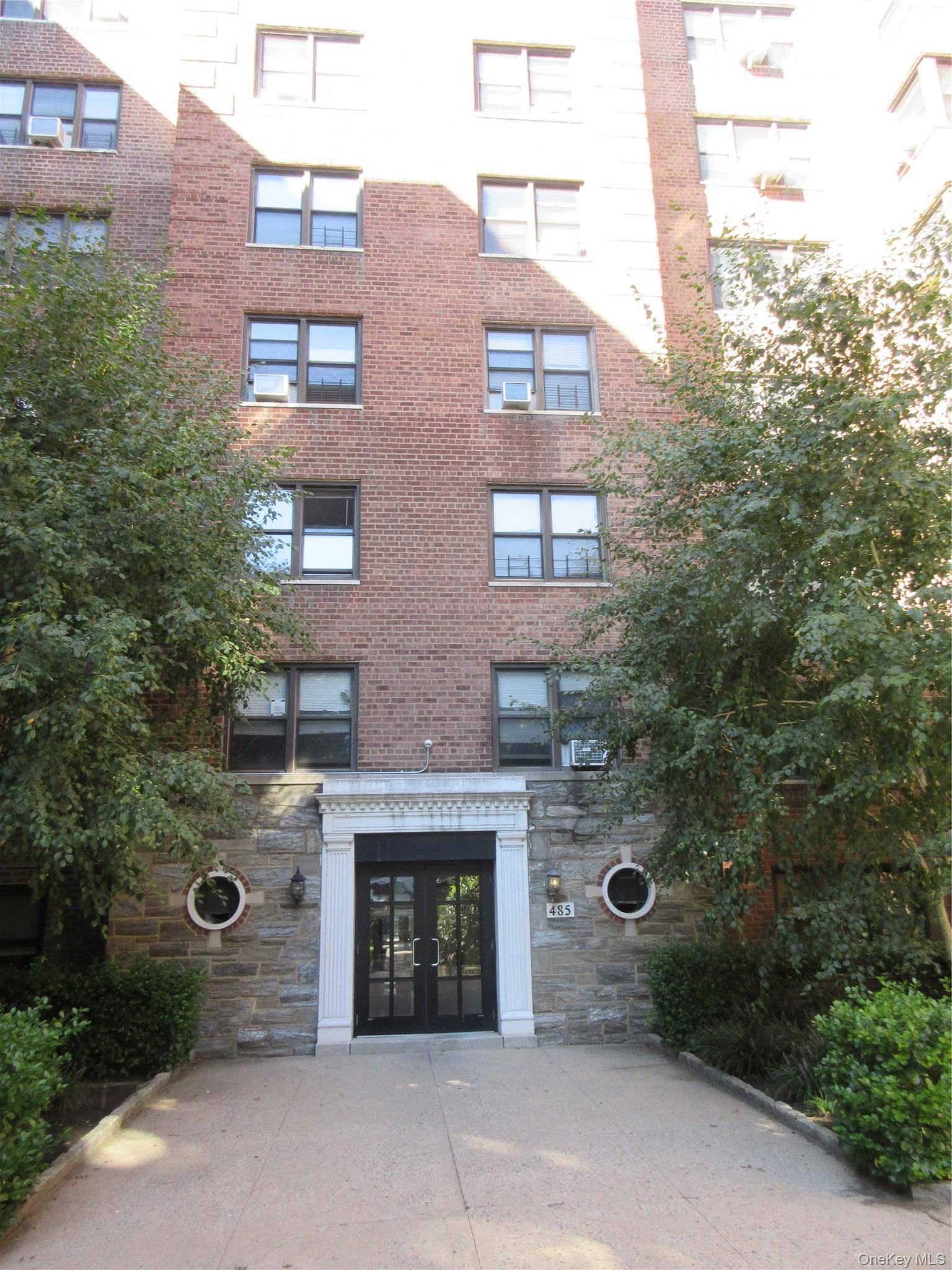 485 East Lincoln AVE #212, Mount Vernon, NY 10550