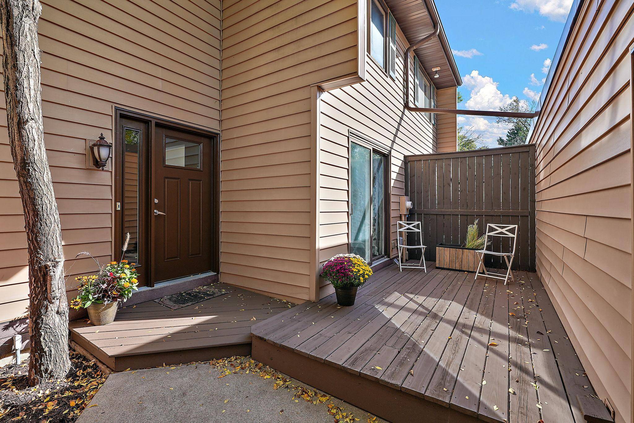 4731 Spring CIR, Minnetonka, MN 55345