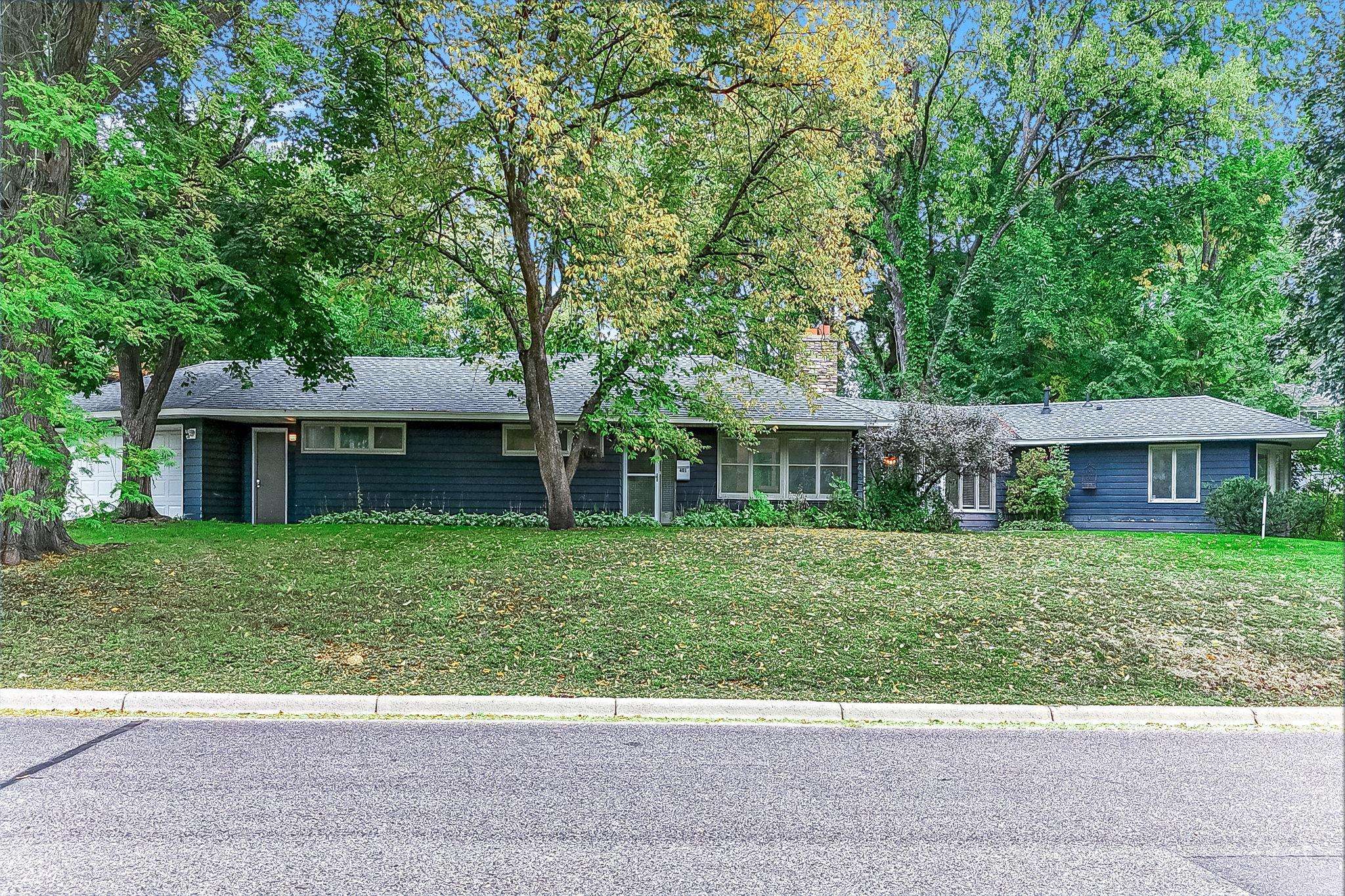401 Turnpike RD, Golden Valley, MN 55416
