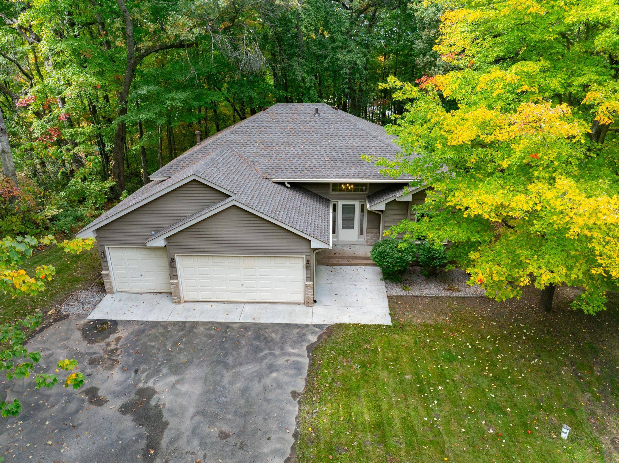 40818 Finley RD, North Branch, MN 55056
