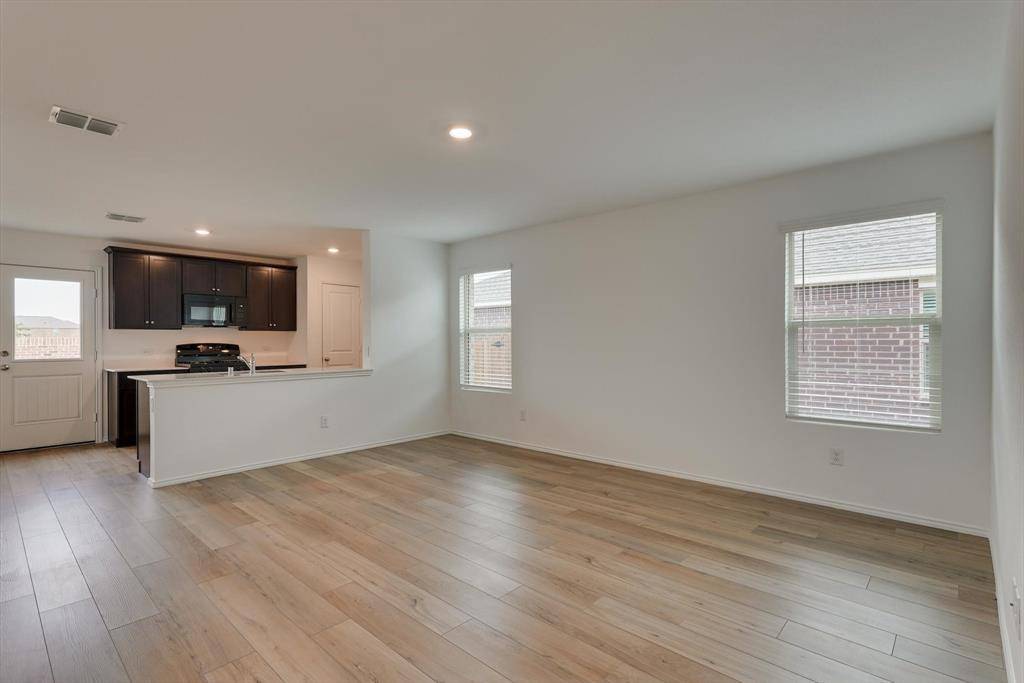 409 Laurenbrooke Drive, Anna, TX 75409