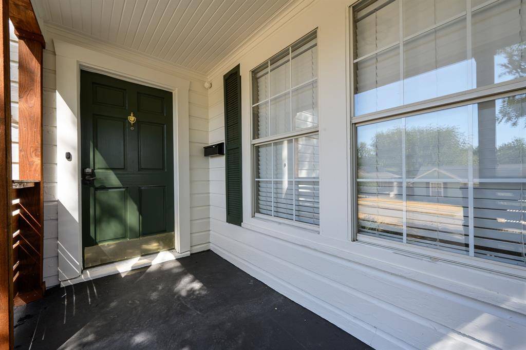 3824 Collinwood Avenue, Fort Worth, TX 76107