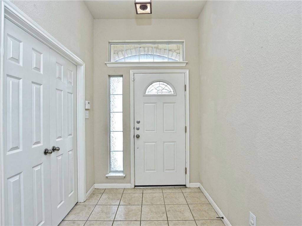 203 Newport Landing PL, Round Rock, TX 78665