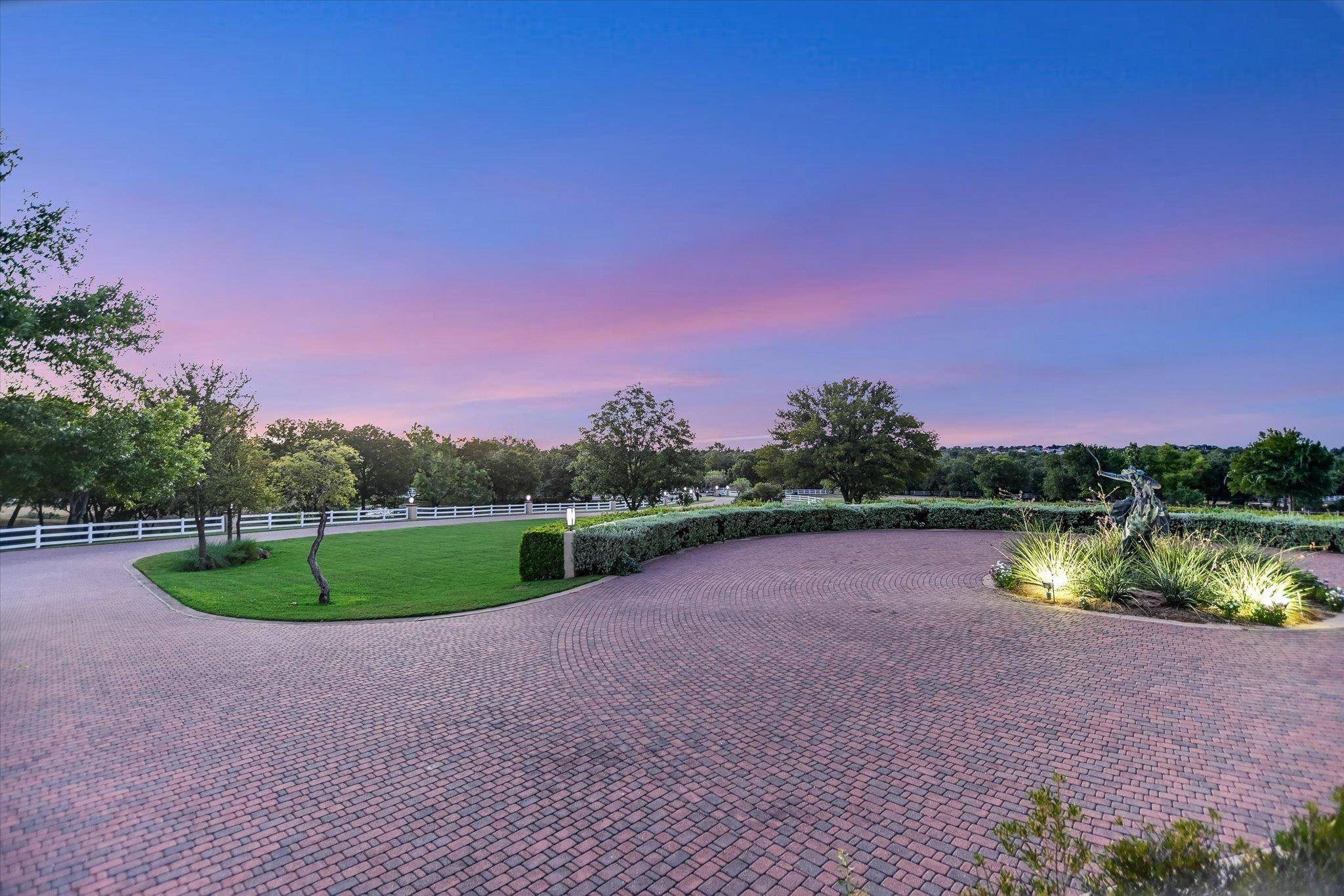 409 Haney TRCE, Horseshoe Bay, TX 78657