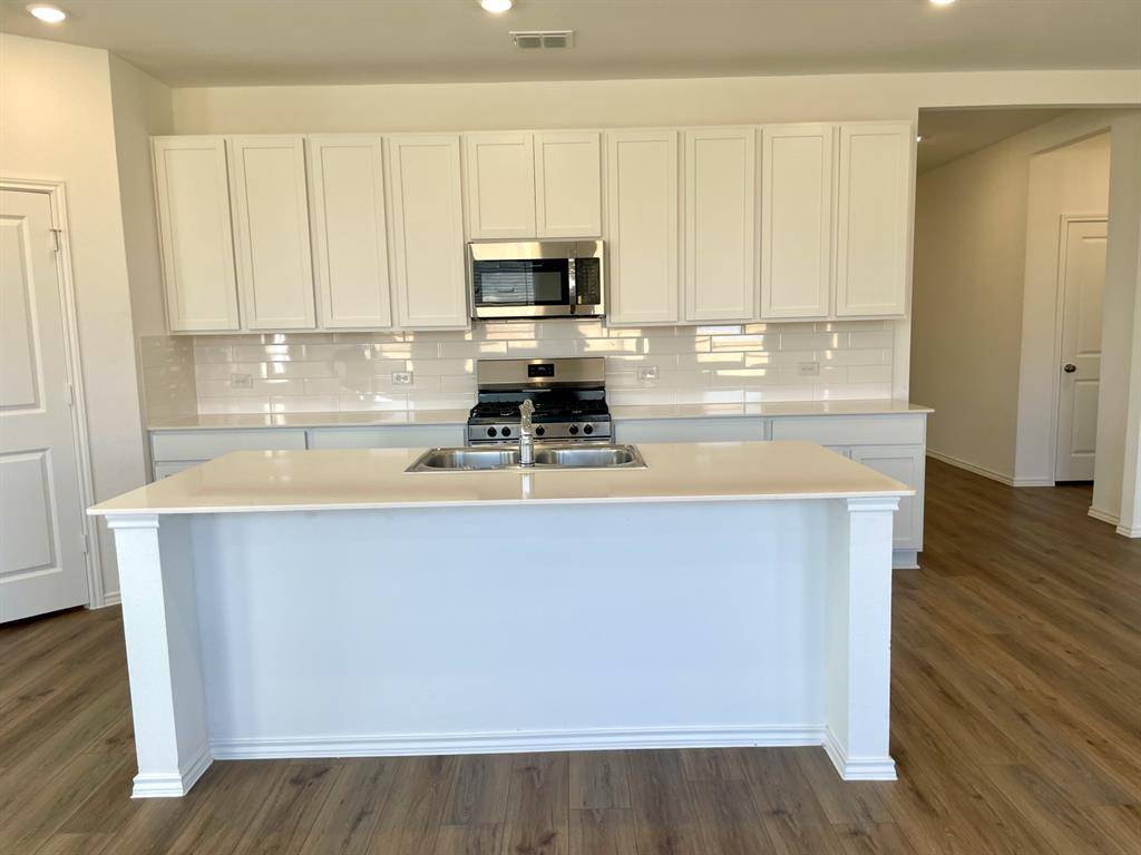 234 Magalia LN, Kyle, TX 78640