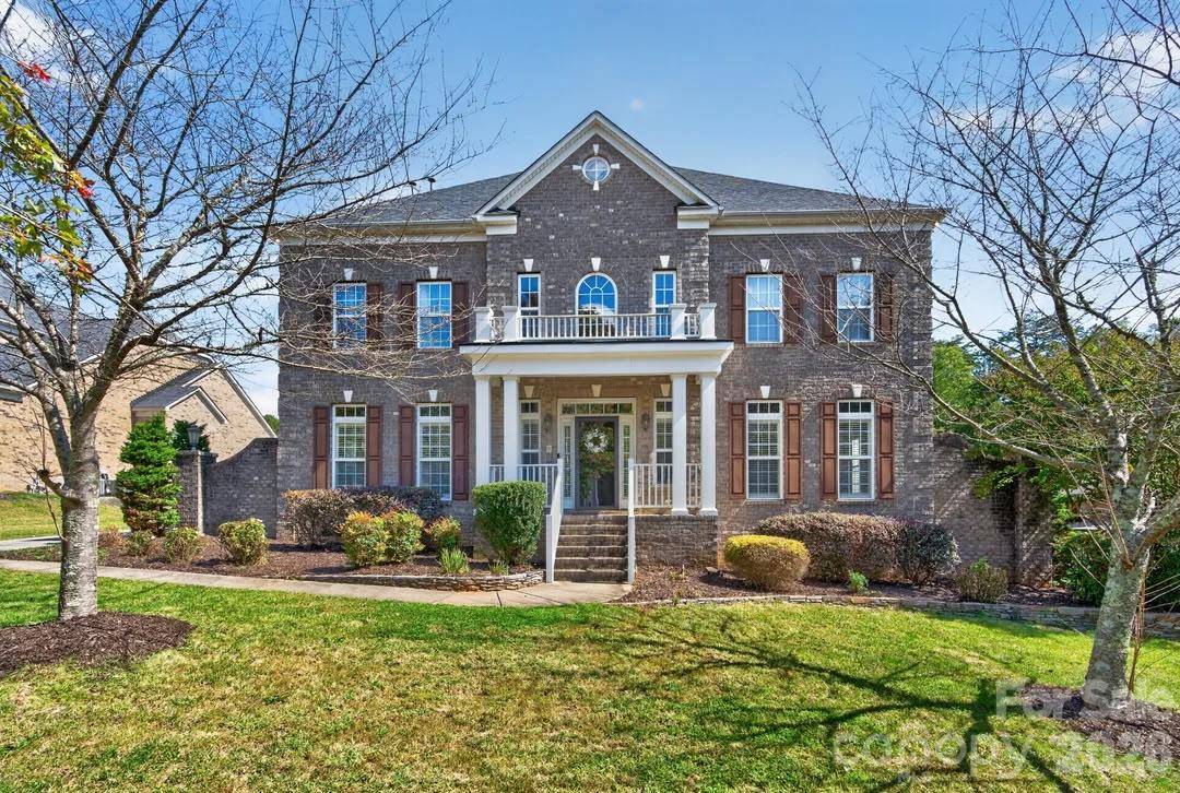 9153 Kensington Forest DR, Harrisburg, NC 28075