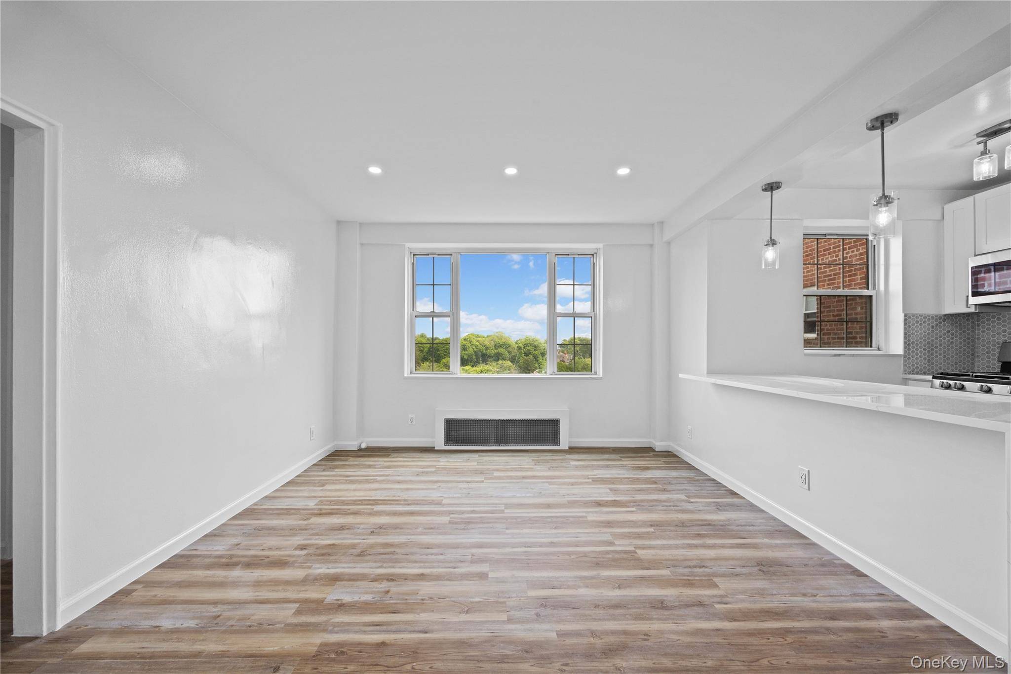 220 Pelham RD #6P, New Rochelle, NY 10805