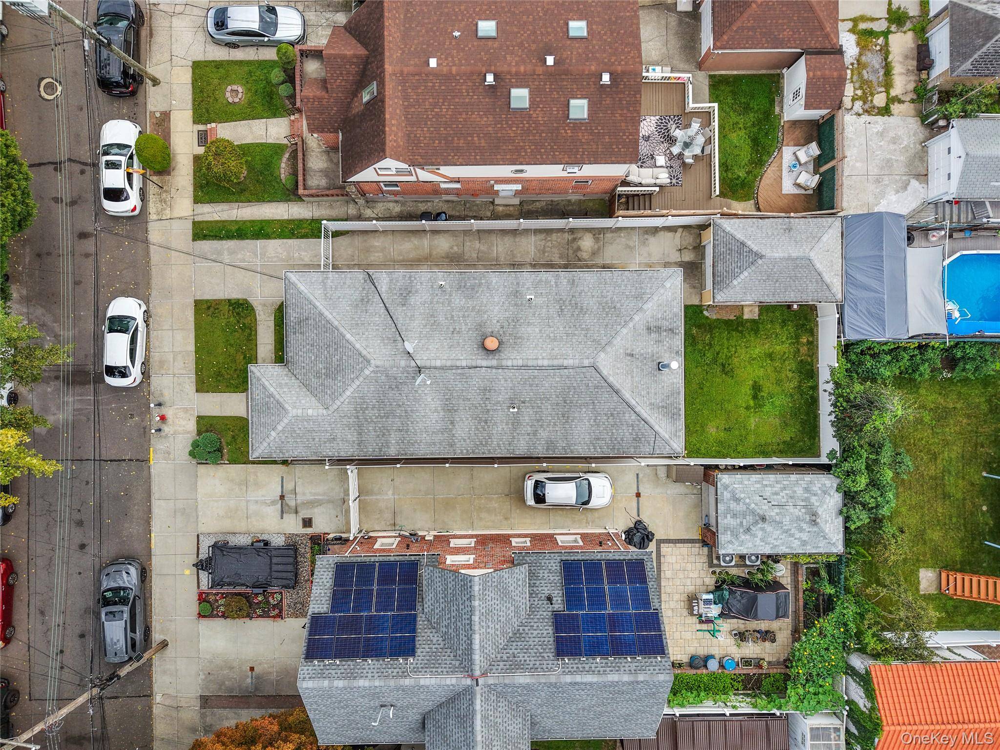 14950 16th RD, Whitestone, NY 11357