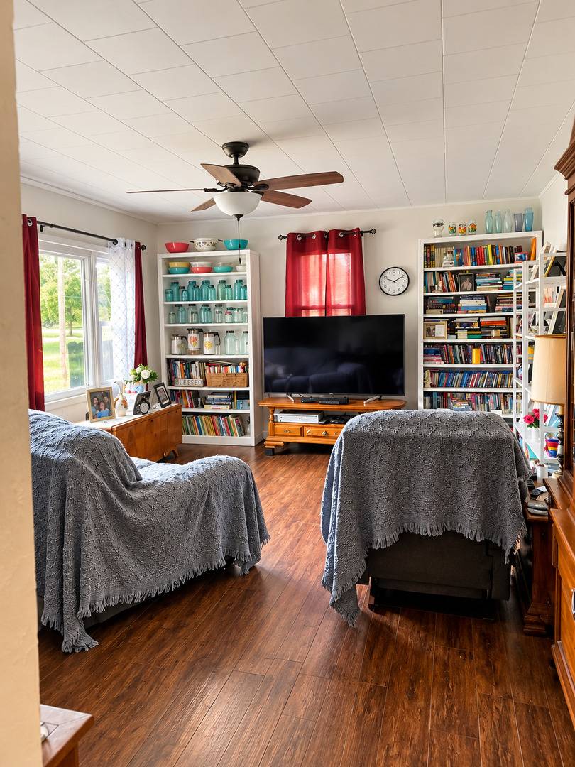203 E BROWN ST, Pinckneyville, IL 62274