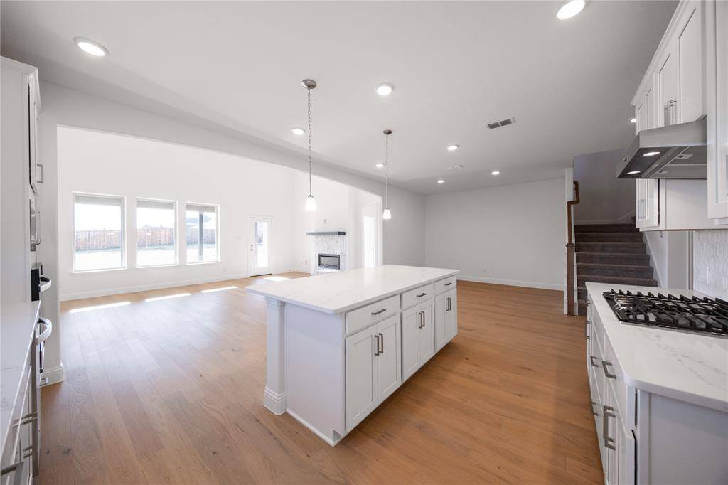 316 Symphony Avenue, Forney, TX 75126