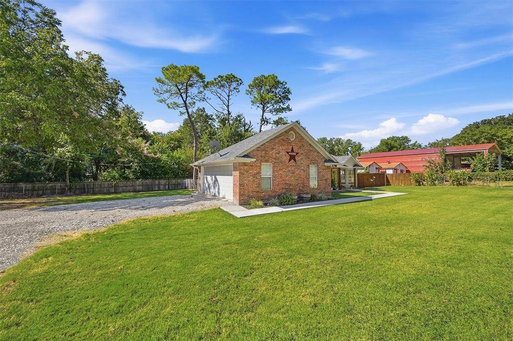 173 Graves Circle, Pottsboro, TX 75076
