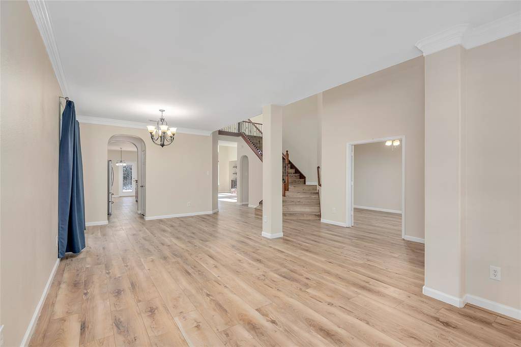 2319 Comanche Trail, Grand Prairie, TX 75052