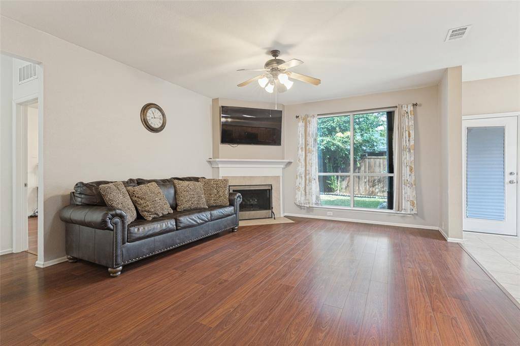3000 Gettysburg Lane, Fort Worth, TX 76123