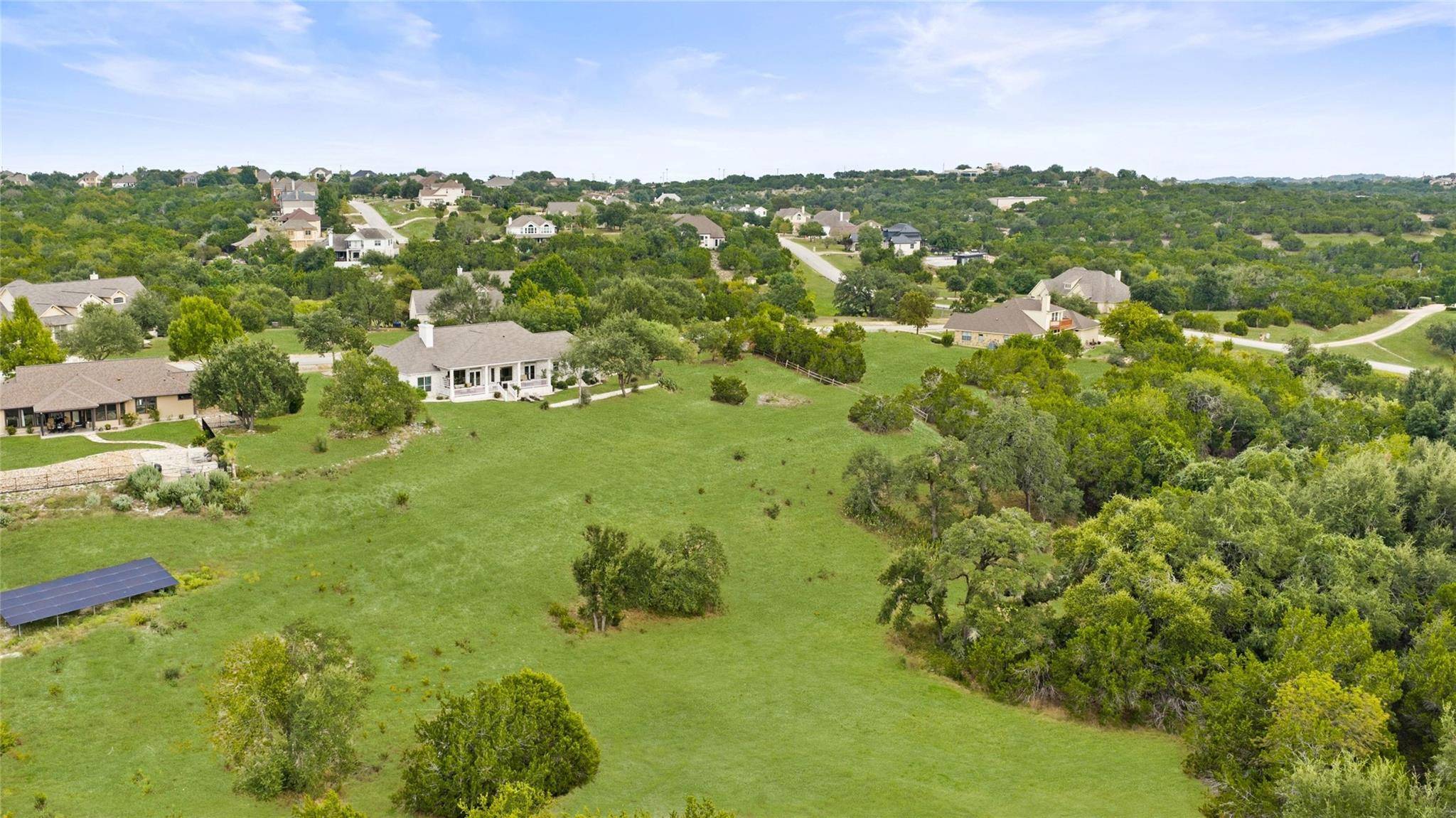 190 Steamboat XING, Dripping Springs, TX 78620