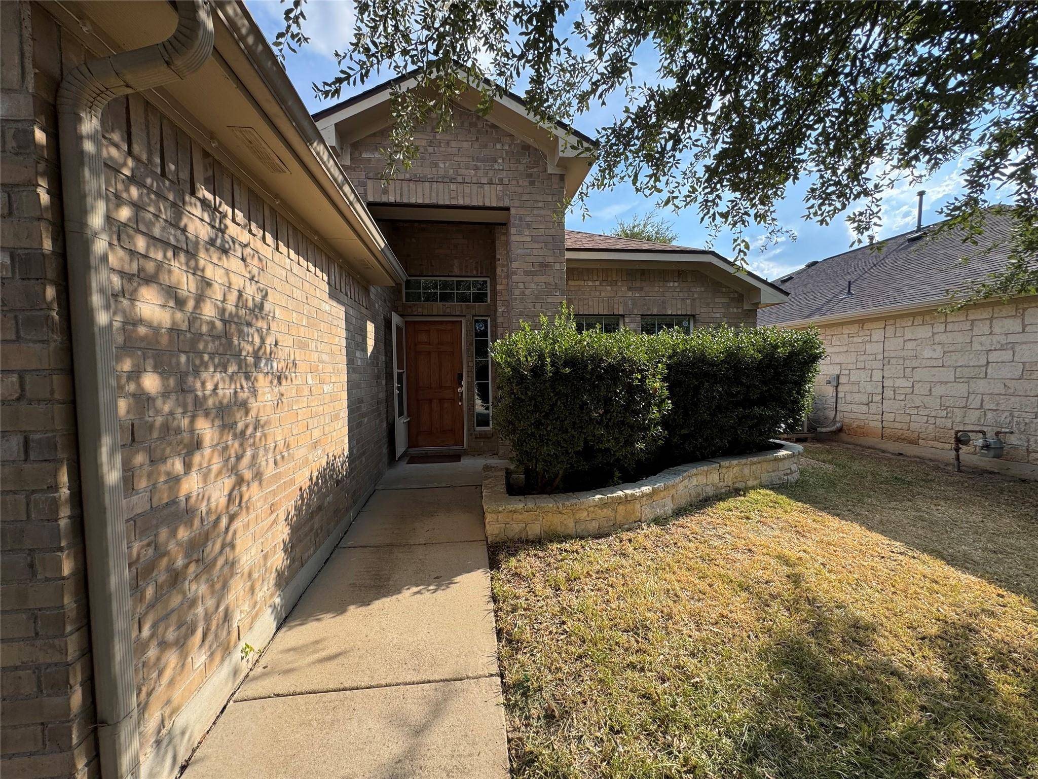 1829 Rachel LN, Round Rock, TX 78664