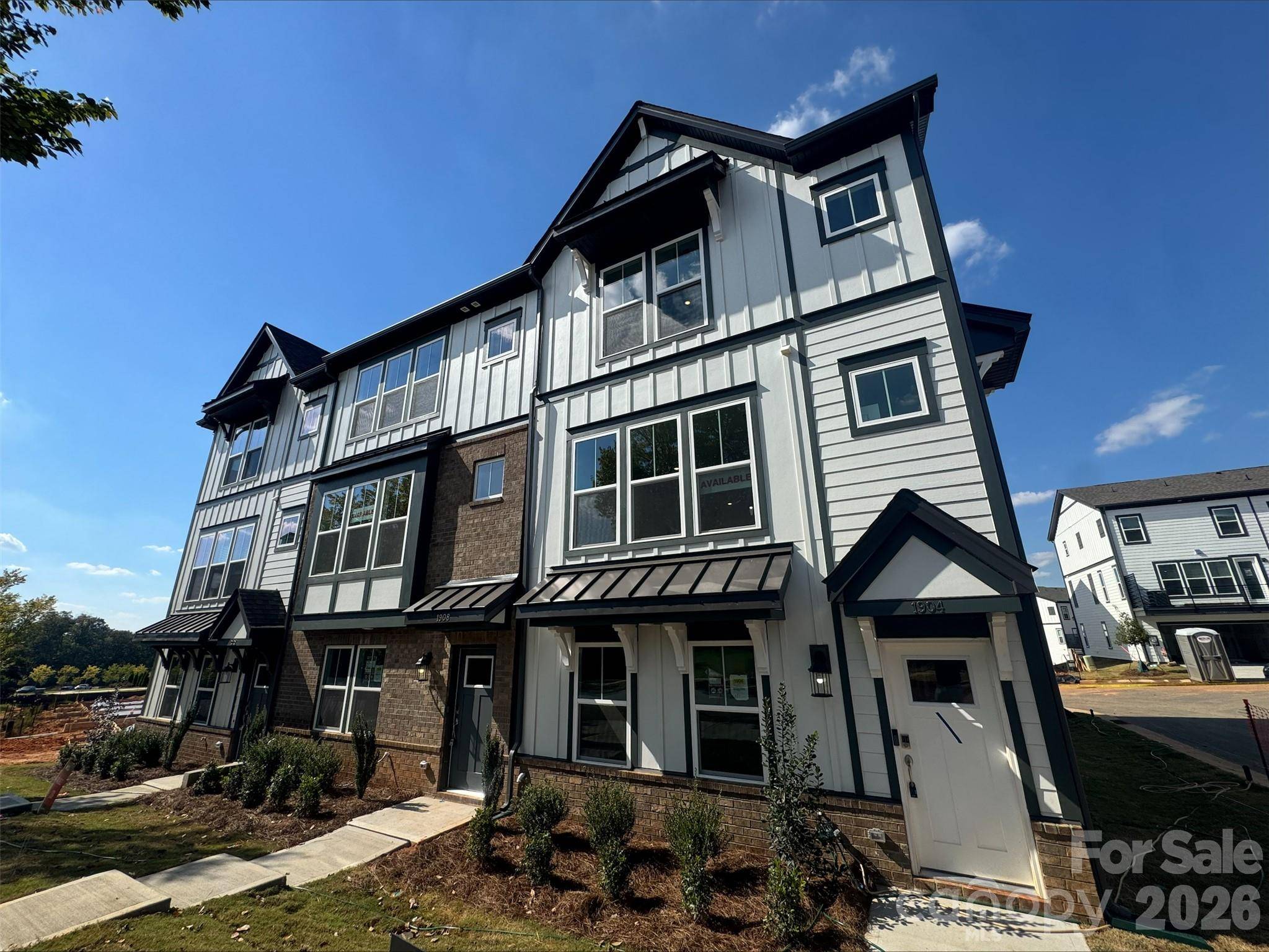 1908 Alexander Village Main DR, Charlotte, NC 28262