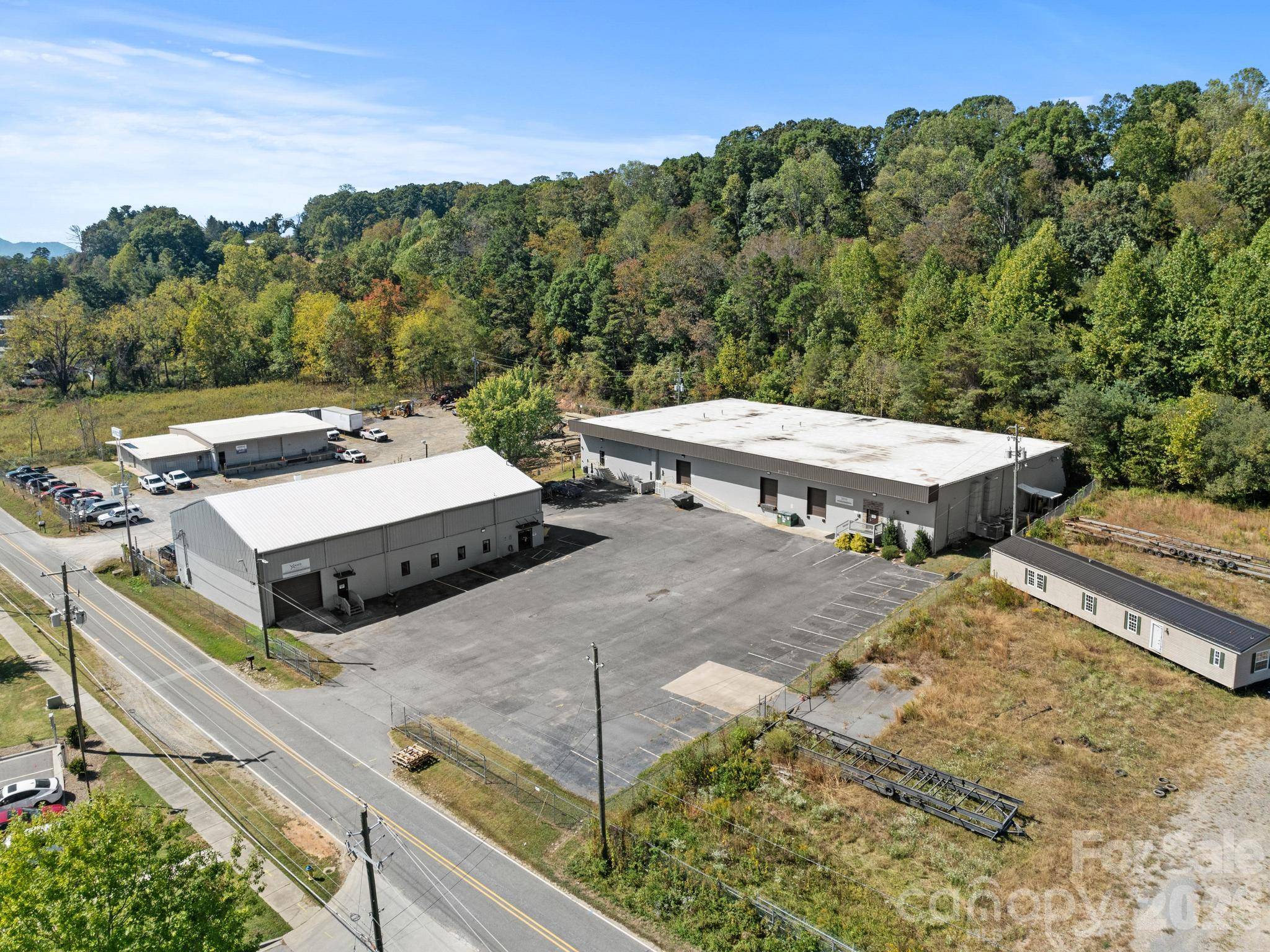 55 Rutherford RD, Candler, NC 28715