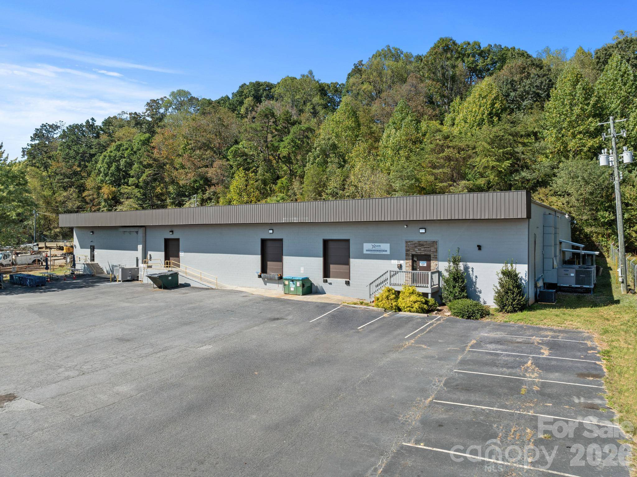 55 Rutherford RD, Candler, NC 28715