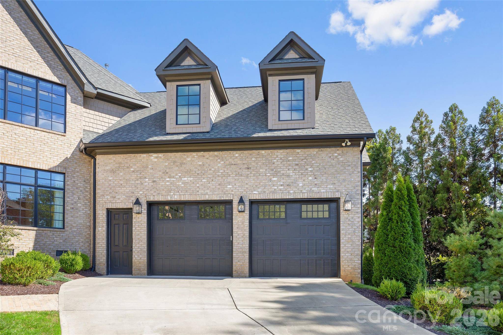 4047 Alexandra Alley DR, Charlotte, NC 28210