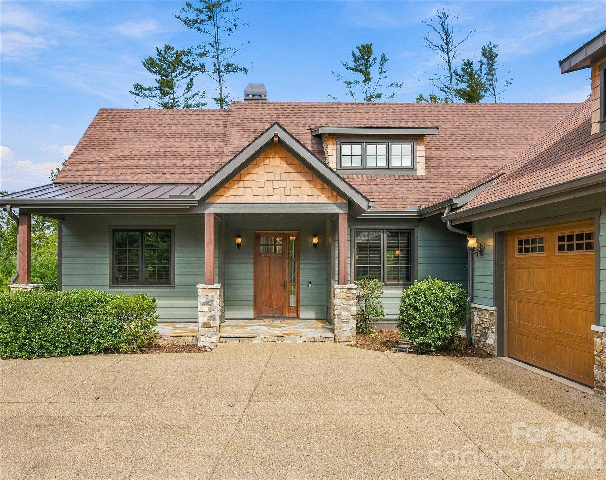 50 Hallett CT, Asheville, NC 28803