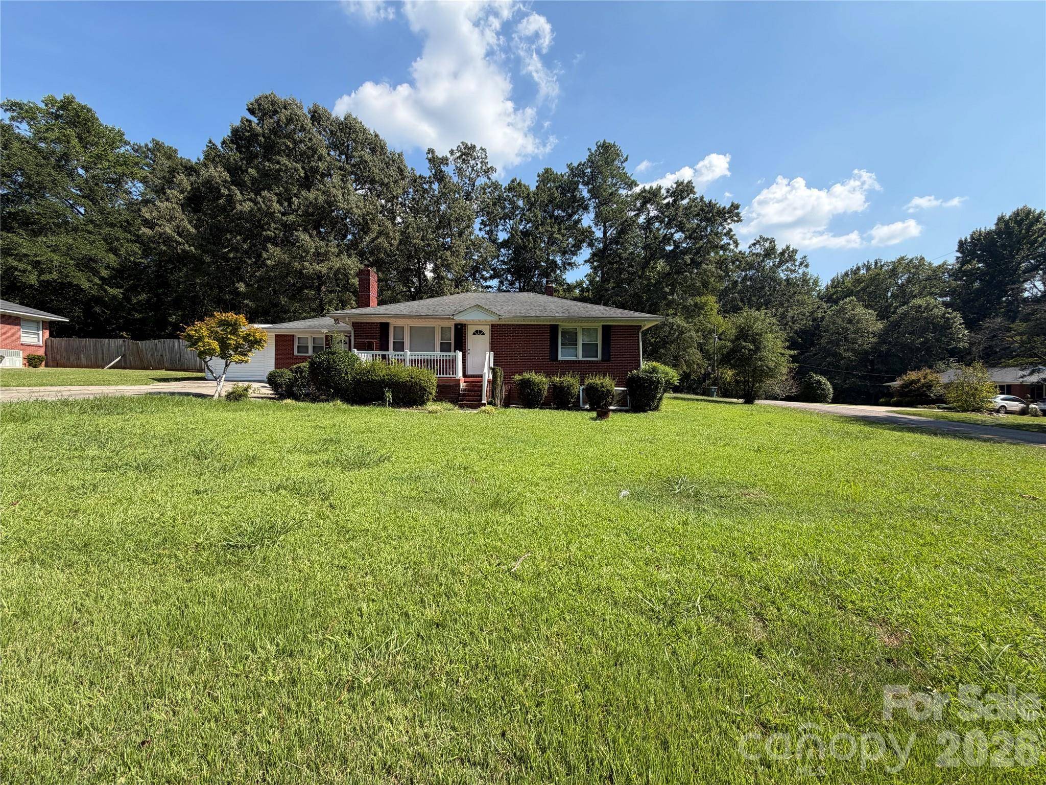 604 Willow ST, Wadesboro, NC 28170