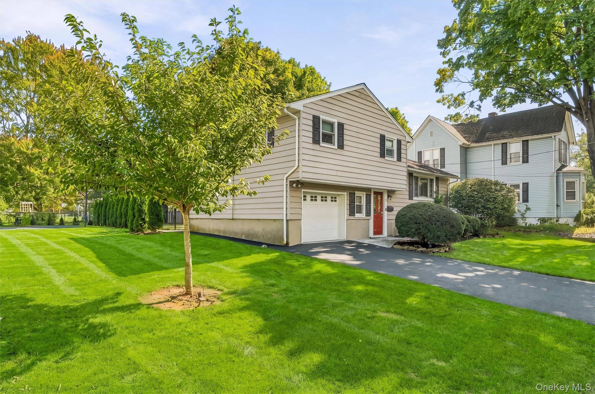 37 Lenox AVE, Congers, NY 10920