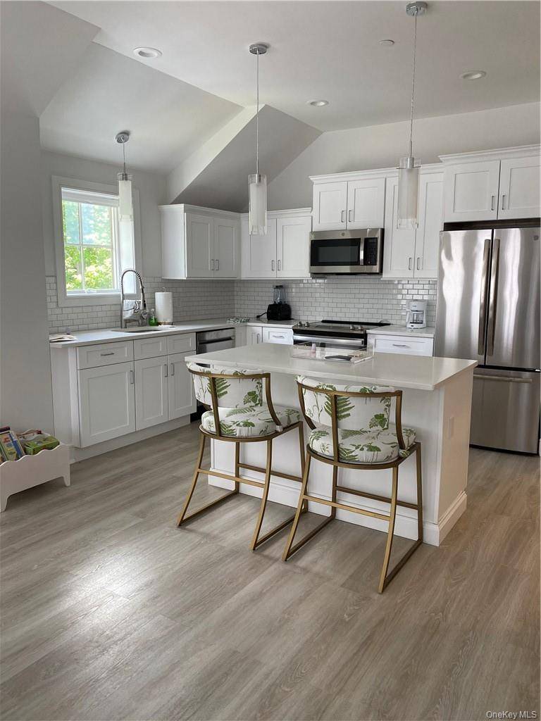 91 Bedford RD #3A, Chappaqua, NY 10514