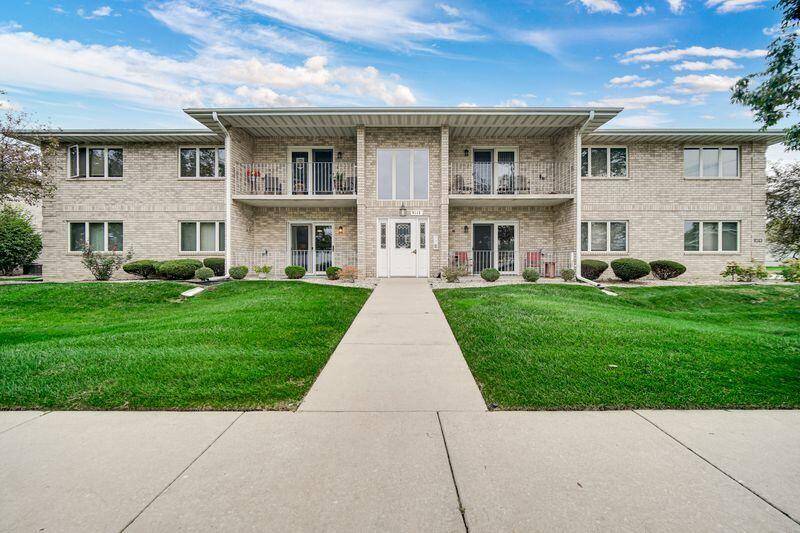 9243 Waymond Avenue, Highland, IN 46322