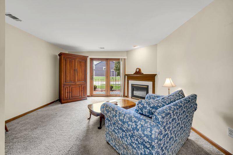 9243 Waymond Avenue, Highland, IN 46322