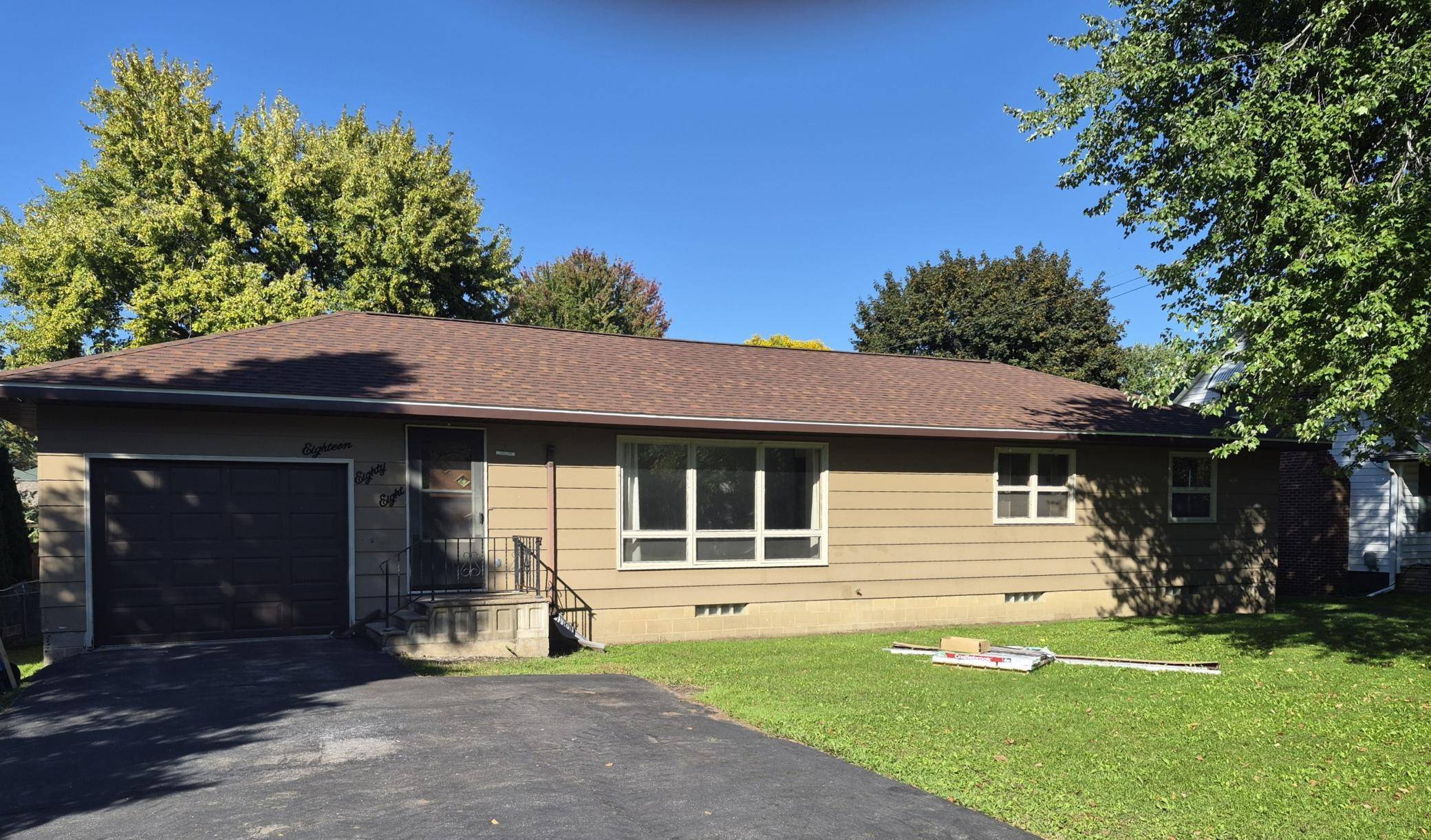 1888 Gilmore AVE, Winona, MN 55987