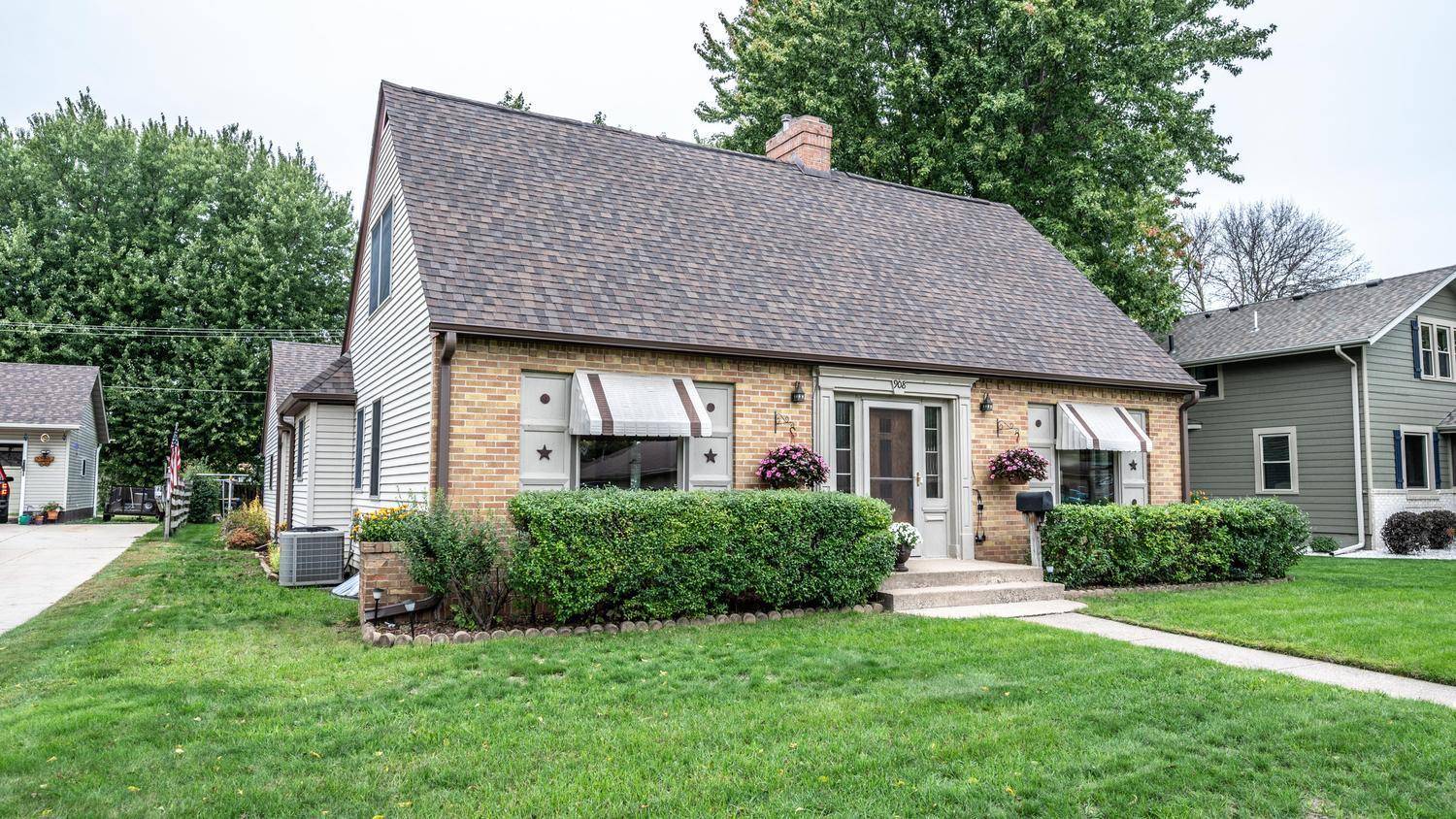 908 3rd ST, Farmington, MN 55024