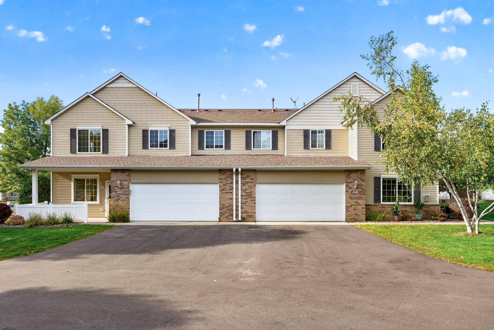4600 Blaine AVE #2202, Inver Grove Heights, MN 55076