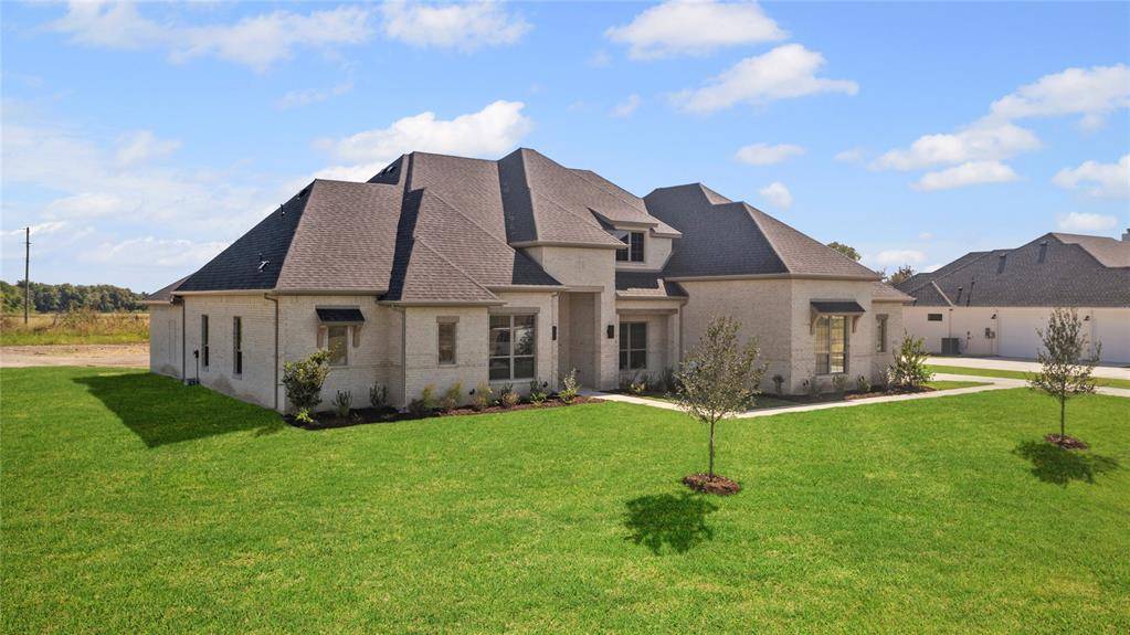121 Aiden Drive, Waxahachie, TX 75165
