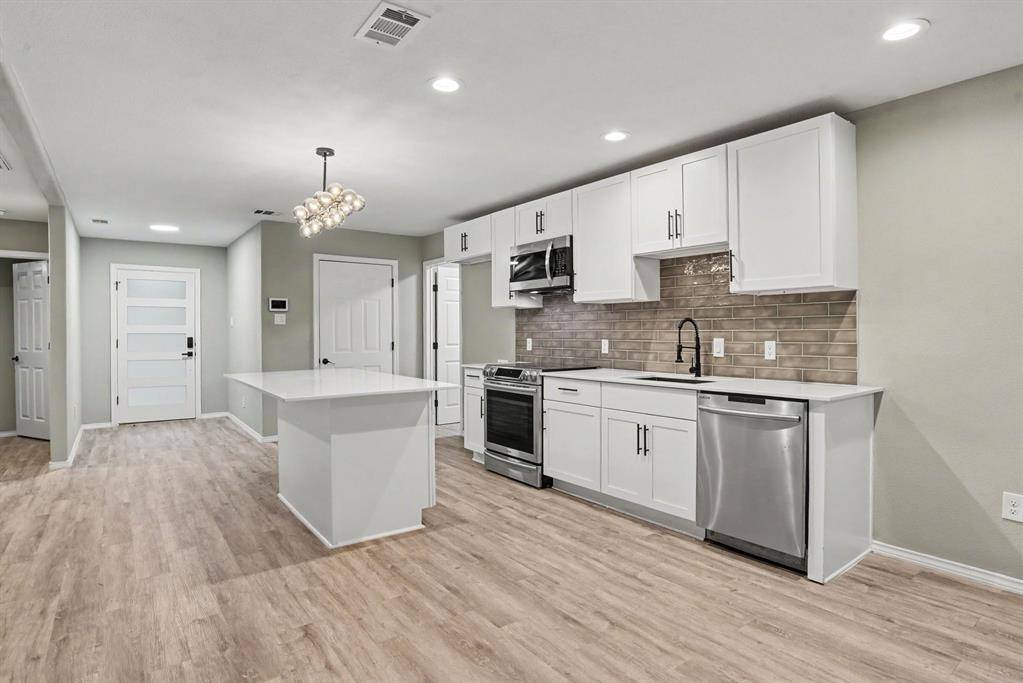 4519 Yancy Street, Dallas, TX 75216