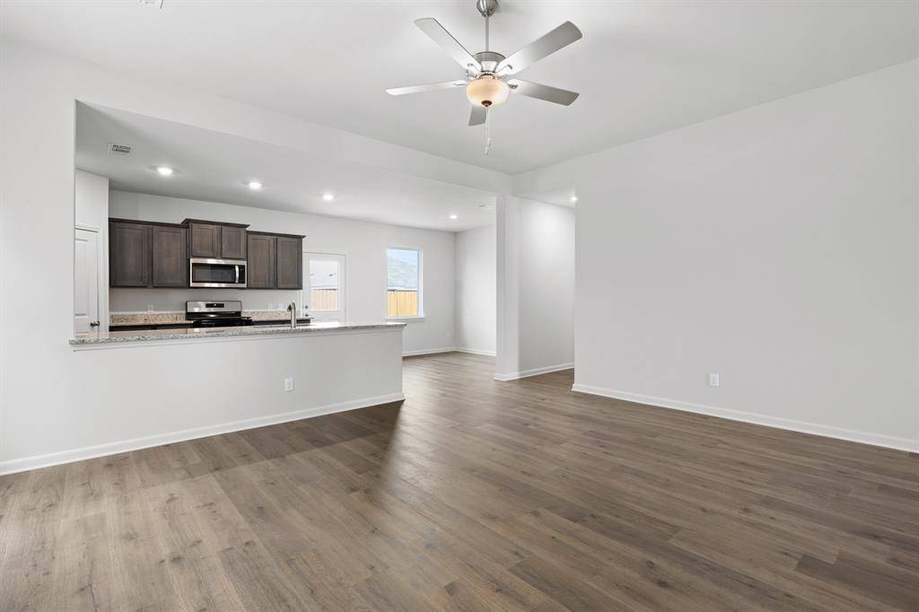 9629 Logan Square Drive, Fort Worth, TX 76140
