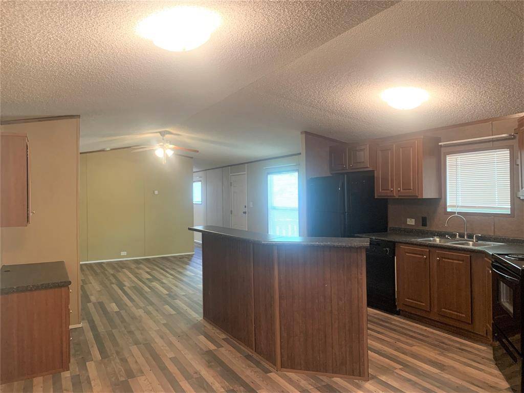1652 Sheila Drive, Pelican Bay, TX 76020