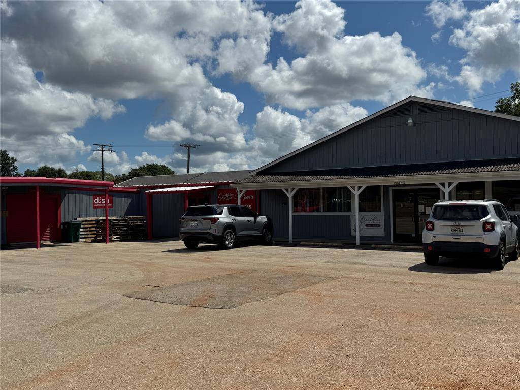 706 N Perry Street #1, Palestine, TX 75801