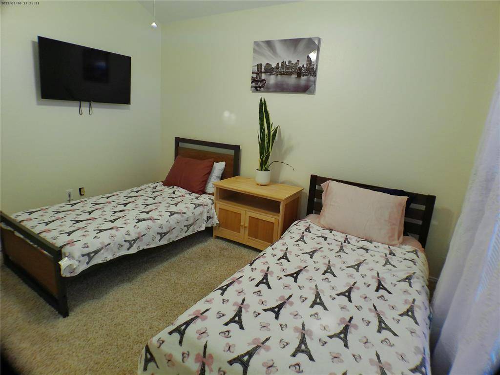 11802 HICKORY GARDEN Drive, Balch Springs, TX 75180