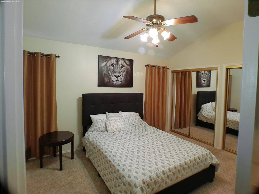 11802 HICKORY GARDEN Drive, Balch Springs, TX 75180