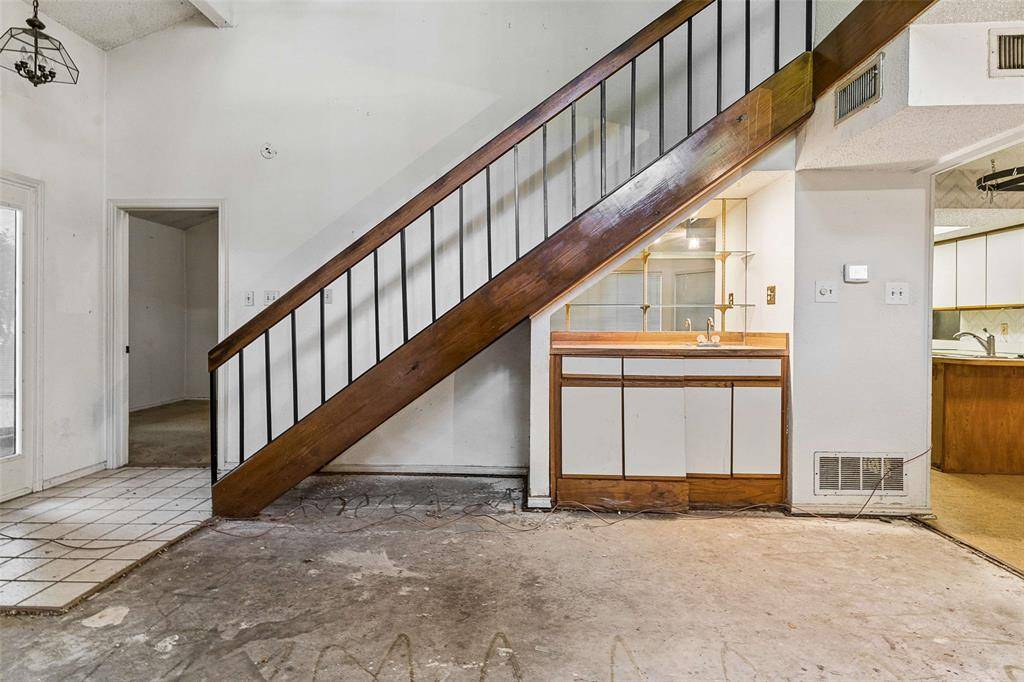 18040 Midway Road #105, Dallas, TX 75287