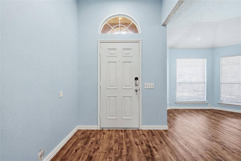 408 Pin Oak Trail, Keller, TX 76248