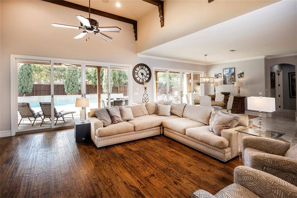 2109 Miracle Point Drive, Southlake, TX 76092